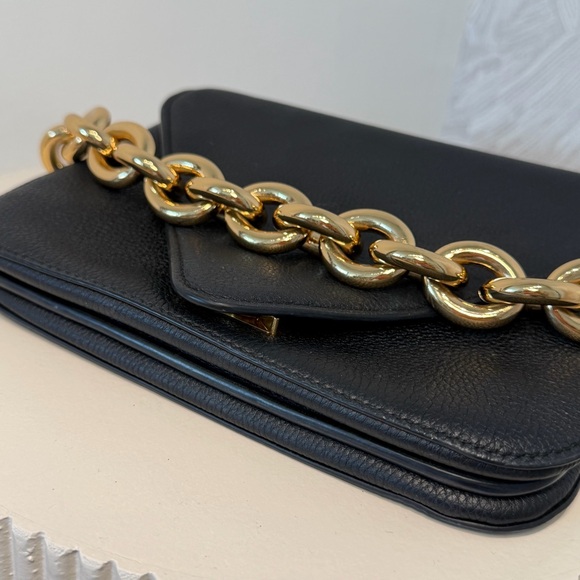 Bottega Veneta Mount Chain Bag Black - Picture 8 of 10